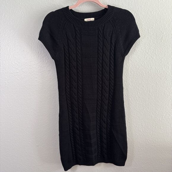 Trina Turk Black Sweater Dress Cap Sleeve Career/ Work Pencil Size Medium - Picture 1 of 4